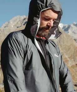 Berghaus Hyper 100 Shell Jas Heren, Rood -Helly Hansen-winkel berghaus hyper 100 shell jacket men carbon 5 1